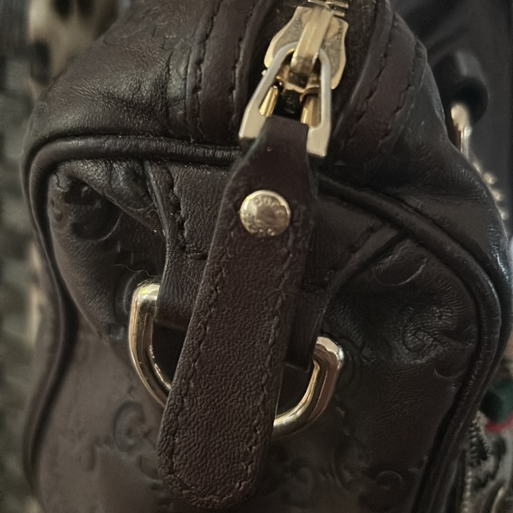XXX SOLD XXX EUC brown Gucci Guccisima leather bag. - Picture 4 of 16